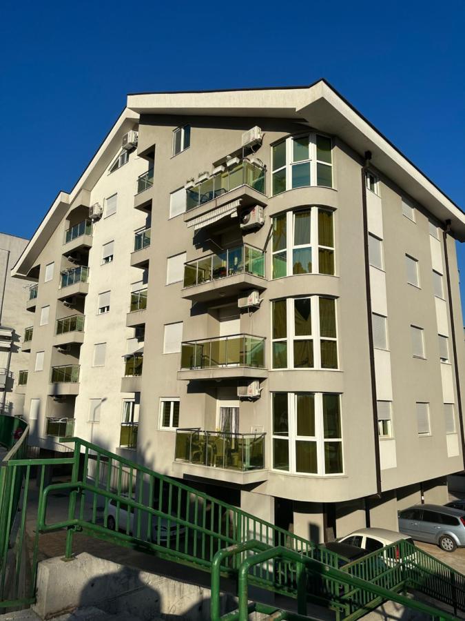 Kropa Apartman Podgorica Bagian luar foto