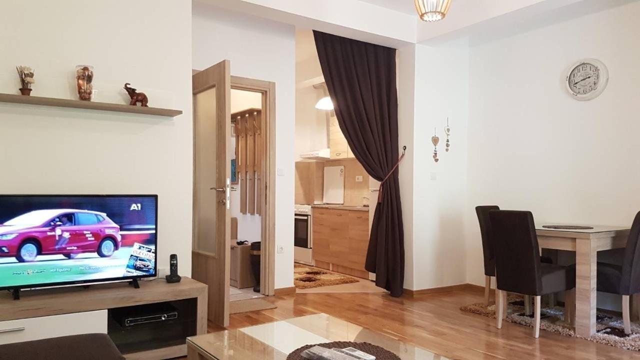 Kropa Apartman Podgorica Bagian luar foto